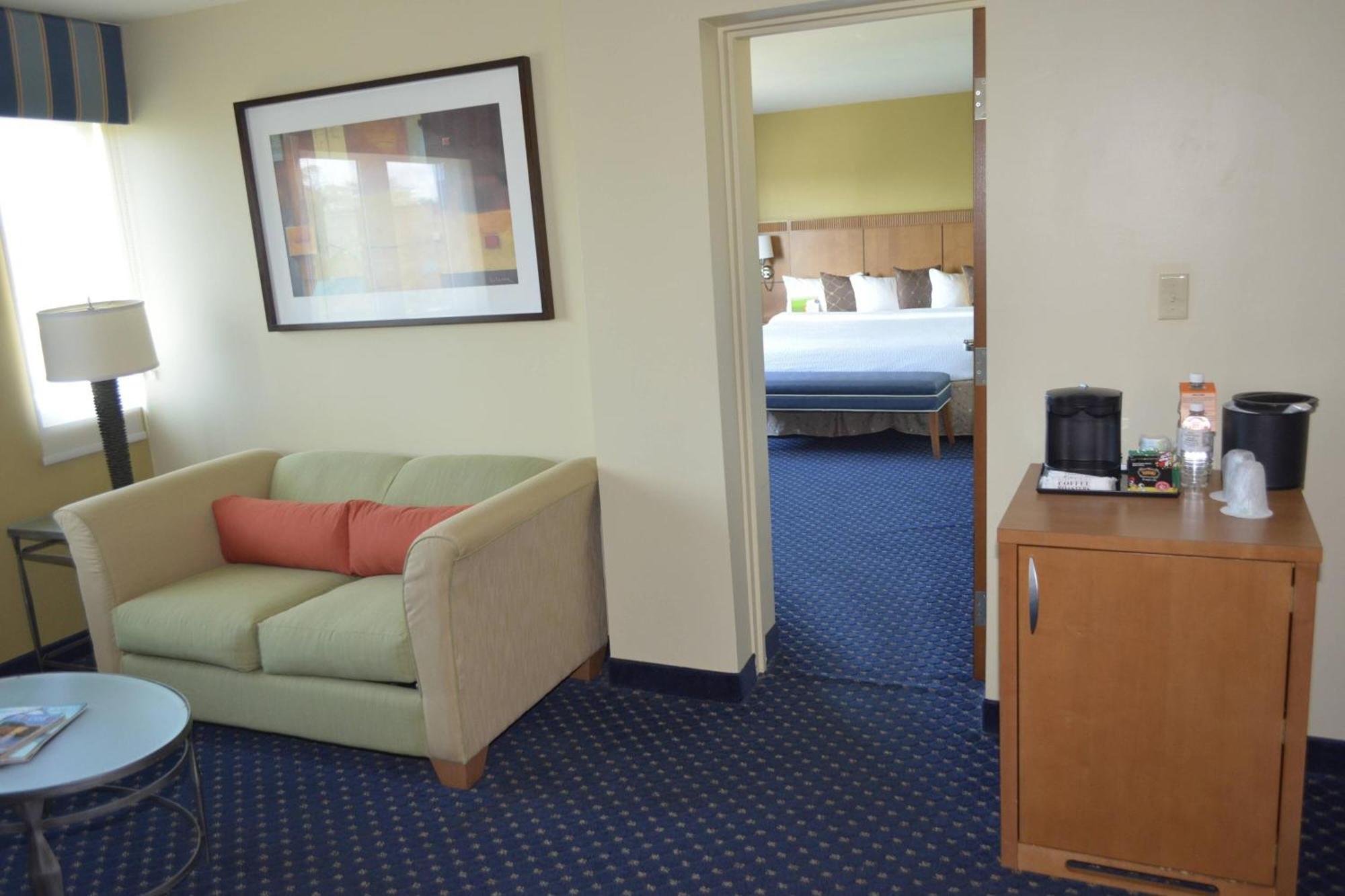 One Bedroom Jr Suite King Bed,1632243418:JPEG